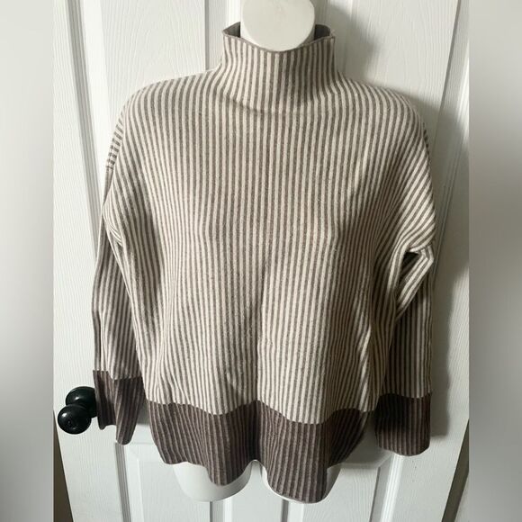 Rachel Zoe Funnel Neck Brown / Beige Striped Sweater Size Medium - Picture 1 of 7